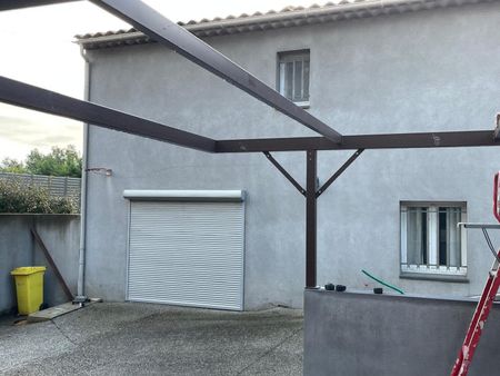 Fabrication sur mesure d'un carport en fer pour une maison à Ensues La Redonne
