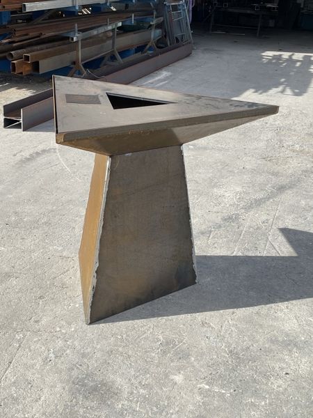 Fabrication sur mesure et personnalisable de braséro en tôle Corten à Châteauneuf Les Martigues