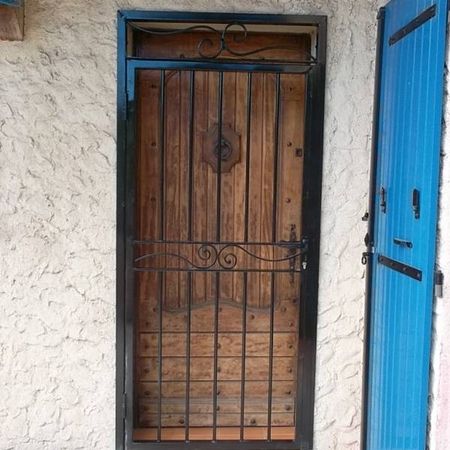 grille pour porte d entrée