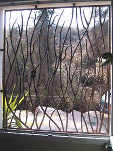 porte d entree fer ou inox a istres